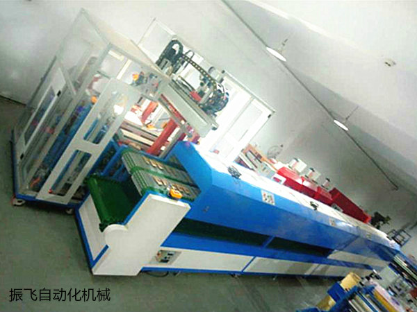 全自动压花机有什么特点吸引客户的呢? 全自动压花机有什么特点吸引客户的呢?